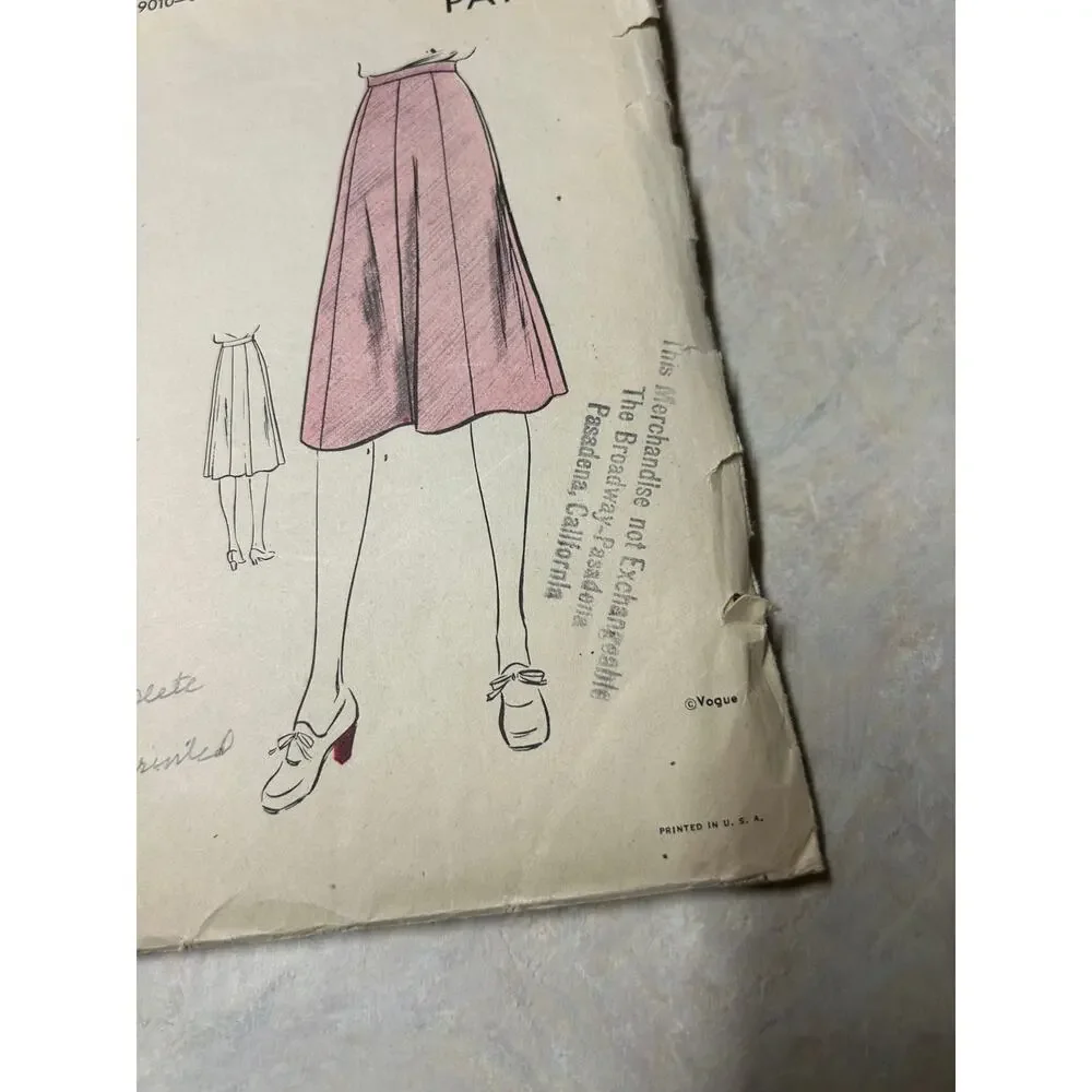 Vintage 40's Vogue Pattern #9010 